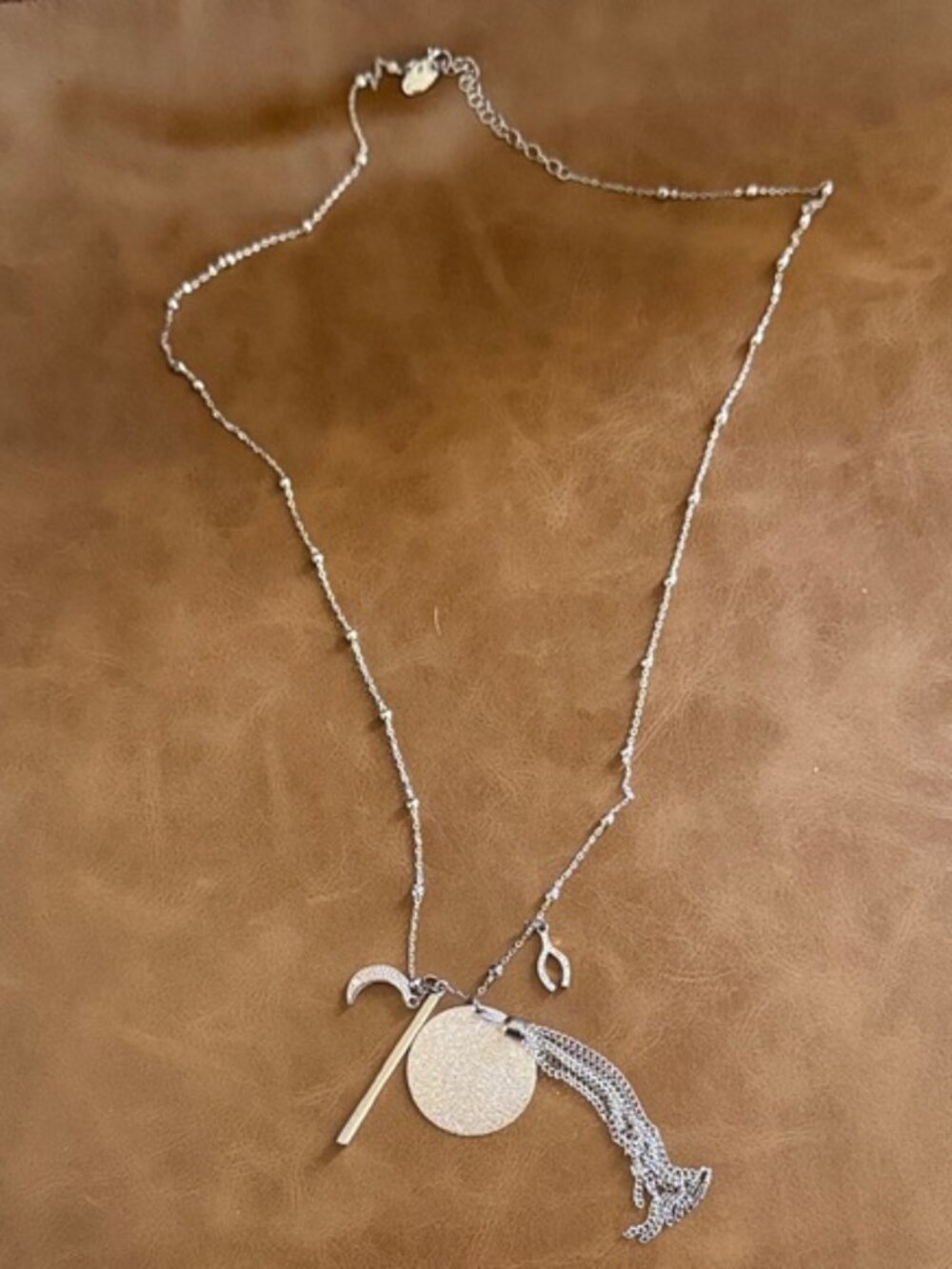 Elegant Rose Gold Pendant Necklace